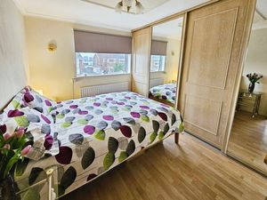 Photo 2- click for photo gallery